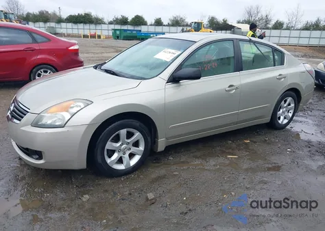 2009 Nissan Altima 2.5 S from USA, damaged, VIN 1N4AL21E49N422084